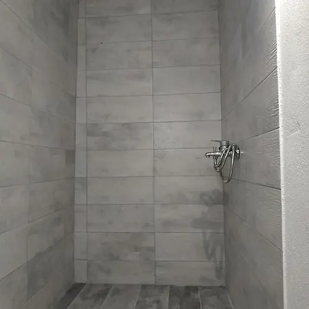 Maison Jolie Apartment Vlachopoulatika