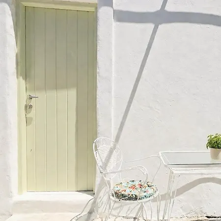 Maison Jolie Vlachopoulatika